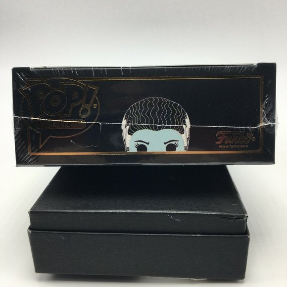 Funko Pop Large Enamel Pin - Monsters - The Bride of Frankenstein (#09, NEW) - Picture 7 of 8